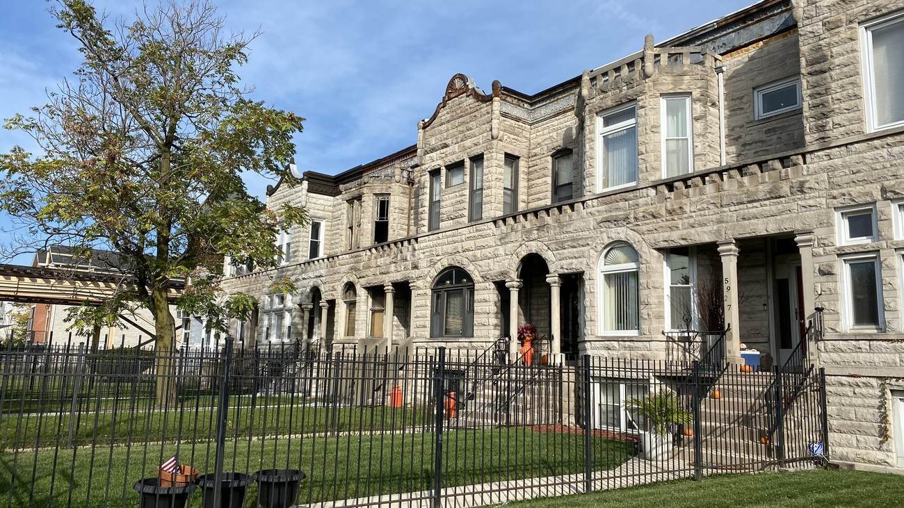 Historic greystone row houses in Chicago