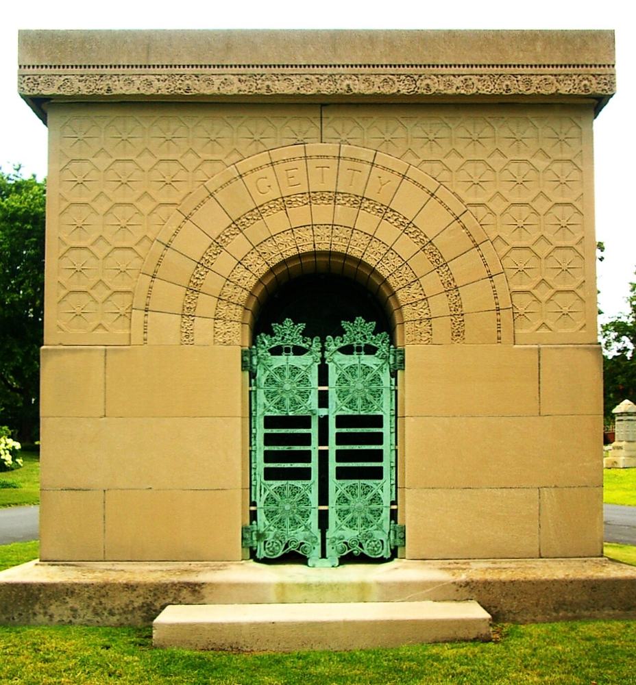 Louis Sullivan's Getty Tomb at Graceland Cemetery