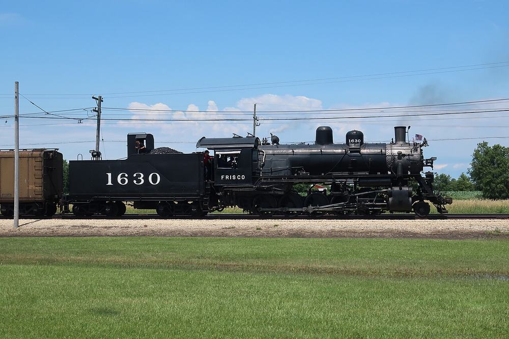 Steam locomotive 1630 running on the main line at the Illinois Railway Museum