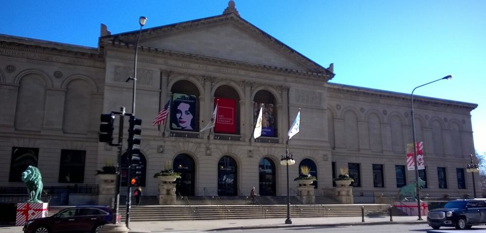 The Art Institute of Chicago building on Michigan Avenue